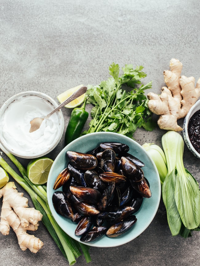mussels-with-a-coconut-blackbean-ginger-broth-7397